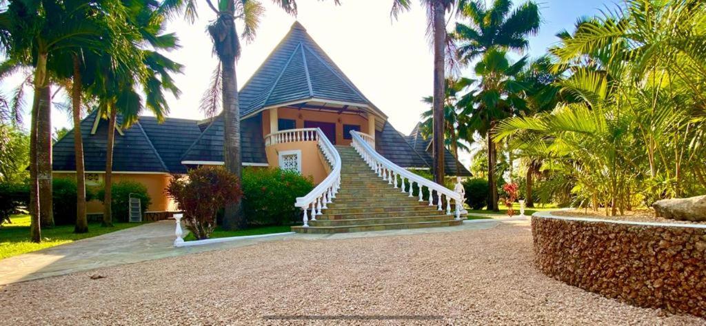 Sunset Villa Boutique Resort Playa de Diani Exterior foto